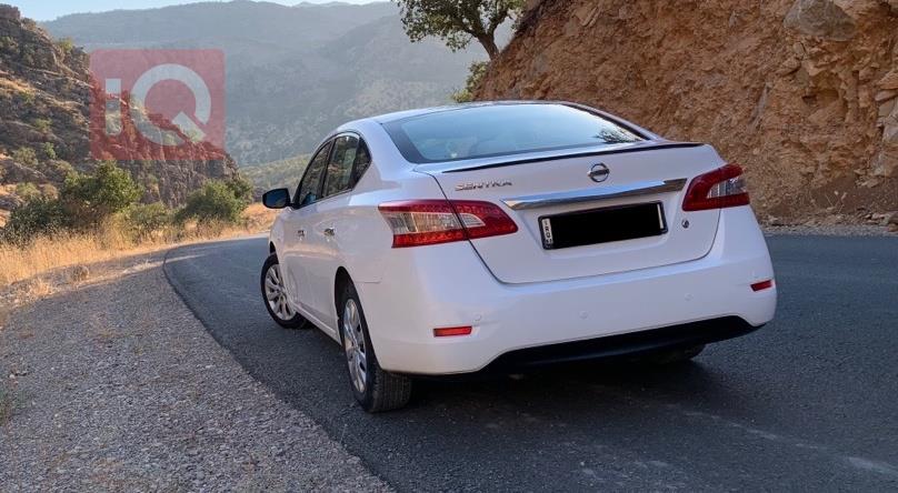 نیسان سێنترا